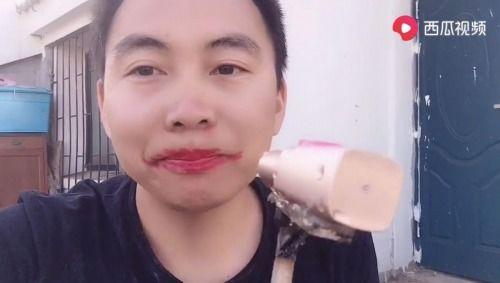 吃瓜大叔笑嘻嘻视频大全,笑料横生！吃瓜大叔笑嘻嘻视频大全集锦