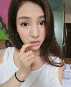 王艺霏吃瓜事件视频播放,播放量惊人揭秘幕后真相