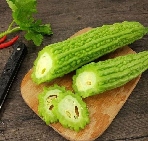 玲花手滑吃瓜视频,吃瓜视频引发网友热议